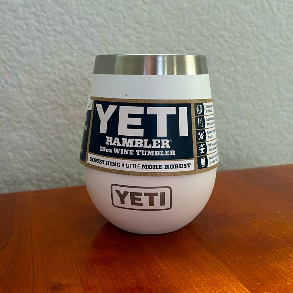 YETI RAMBLER 10 oz WINE TUMBLER STAINLESS STEEL.NWT